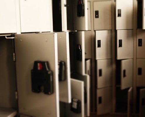 5 Types of Locker Materials Compared