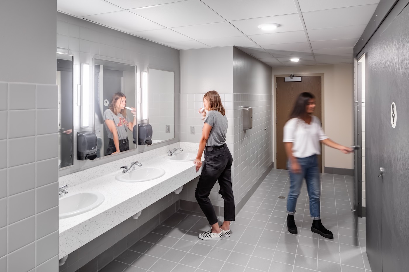 Aria Partitions at The University of Minnesota Scranton Products